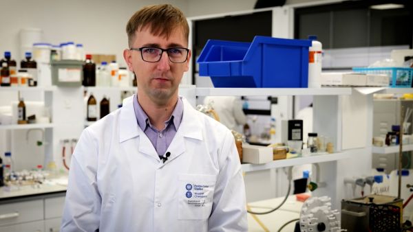 prof. Dawid Janas
