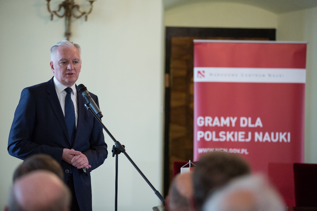 Wicepremier Jarosław Gowin na uroczystości podpisania porozumienia między NCN i MPG, fot. Michał Niewdana