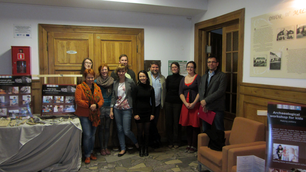 Participants of the Workshop of Childhood Archaeology