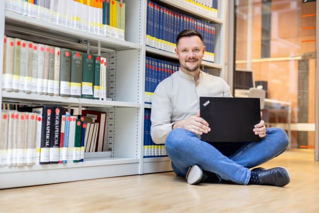 Dr hab. Damian Guzek, Prof. UŚ, photo: Łukasz Bera