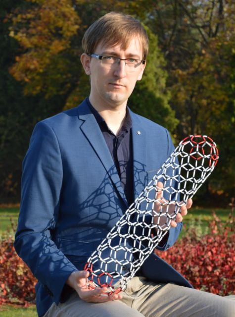 prof. Dawid Janas